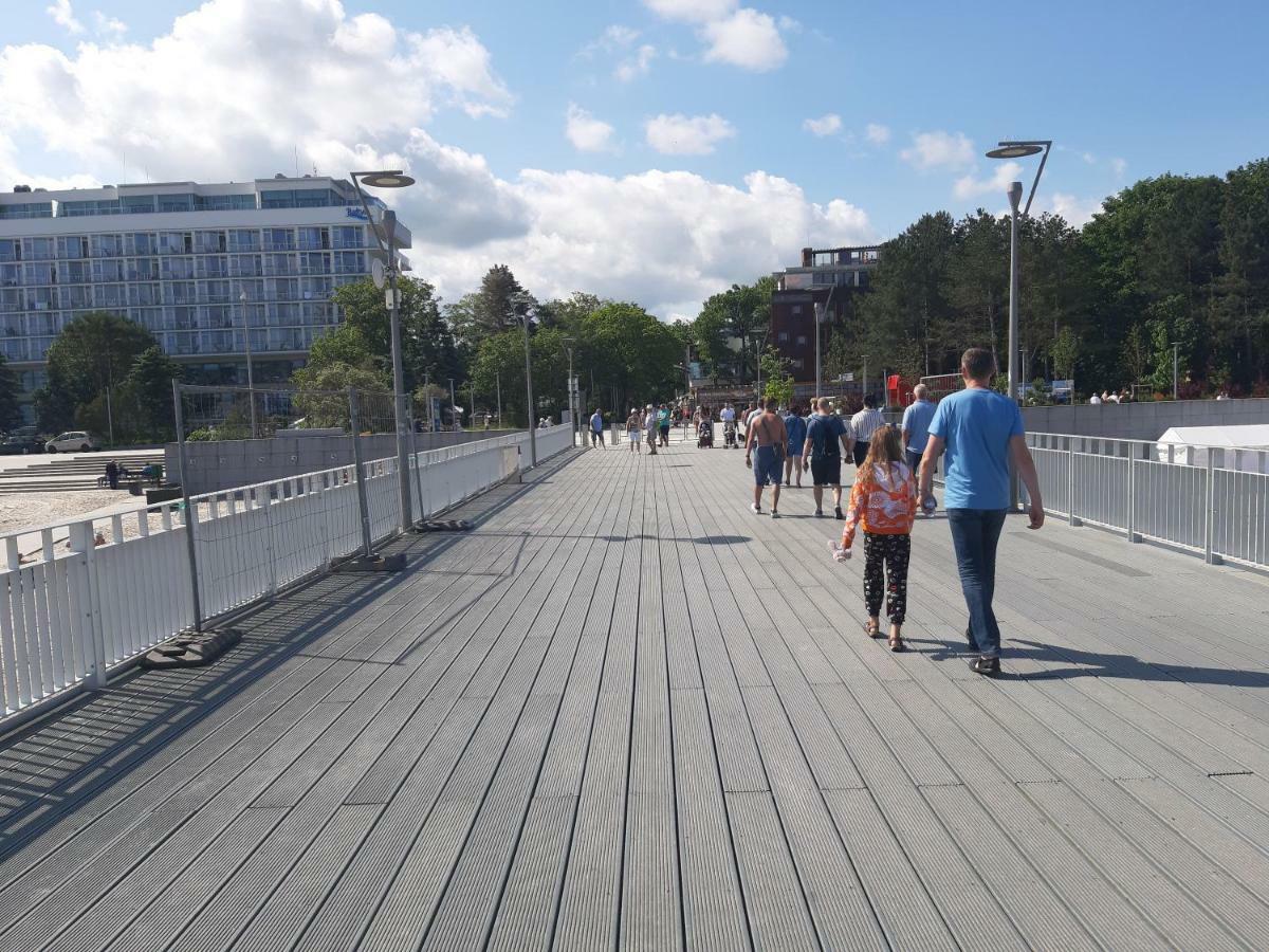Apartament Baltyk Nadmorskie Tarasy Z Parkingiem 코워브제크 외부 사진